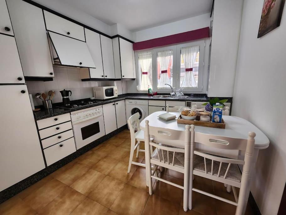 Appartement Duplex Rua Sol - Netflix à Laxe Extérieur photo